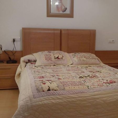 Bonito Apartamento De 3 Hab. Con Jardin Roses Exterior foto